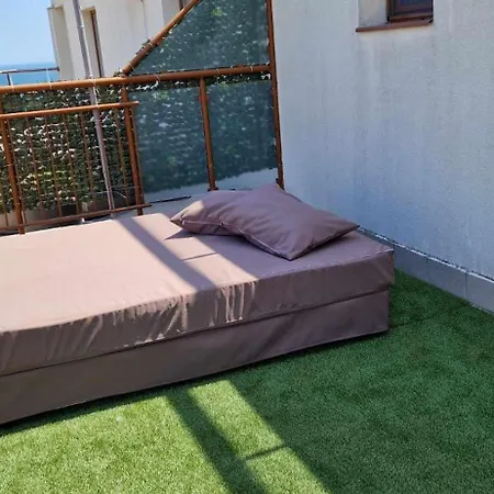 شقة студио тони 2 с панорамна тераса и морска гледка فارنا