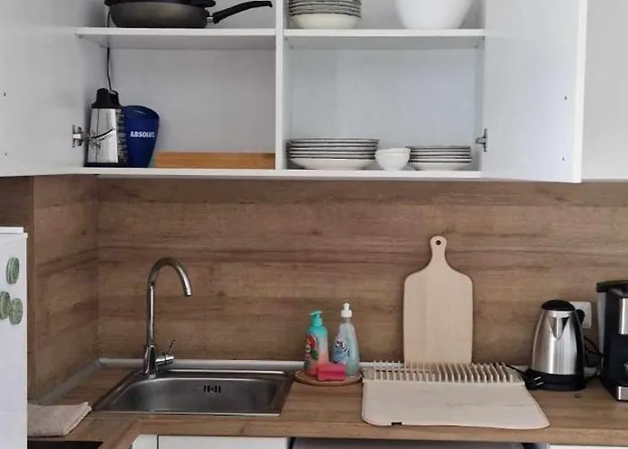 Apartment студио тони 2 с панорамна тераса и морска гледка *