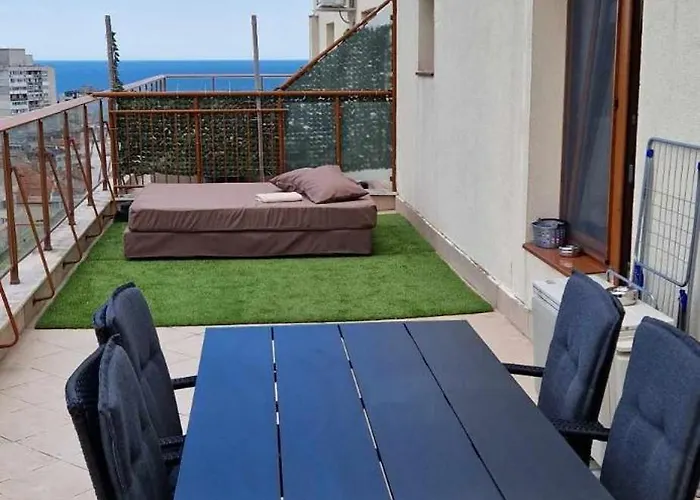 студио тони 2 с панорамна тераса и морска гледка Apartamento Varna