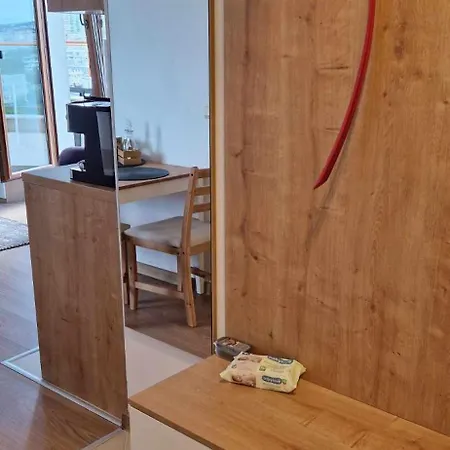 студио тони 2 Warna