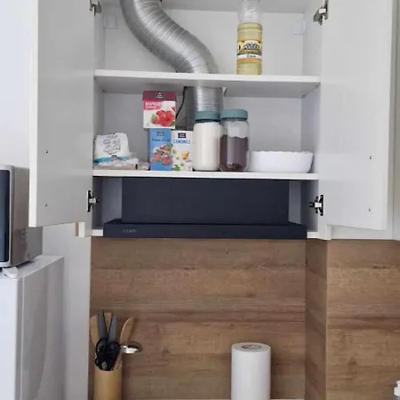 студио тони 2 Apartament *