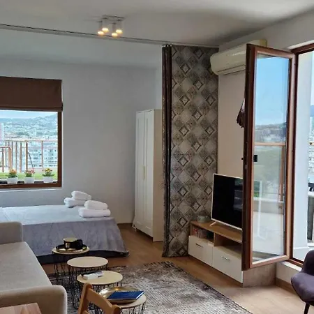 студио тони 2 Apartament *